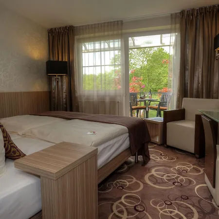 Nordwest-hotel 4*